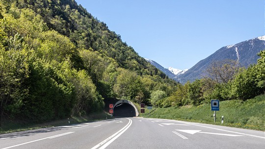  Le tunnel de Mont-Chemin 